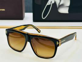 Picture of Tom Ford Sunglasses _SKUfw76017475fw